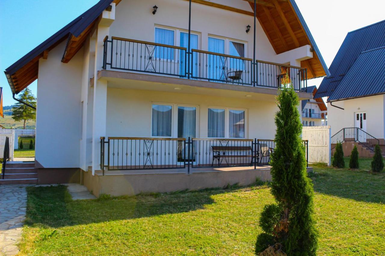 Oaza Mira Hotel & Resort-فندق ومنتجع واحة الهدوء Vlasic Dış mekan fotoğraf