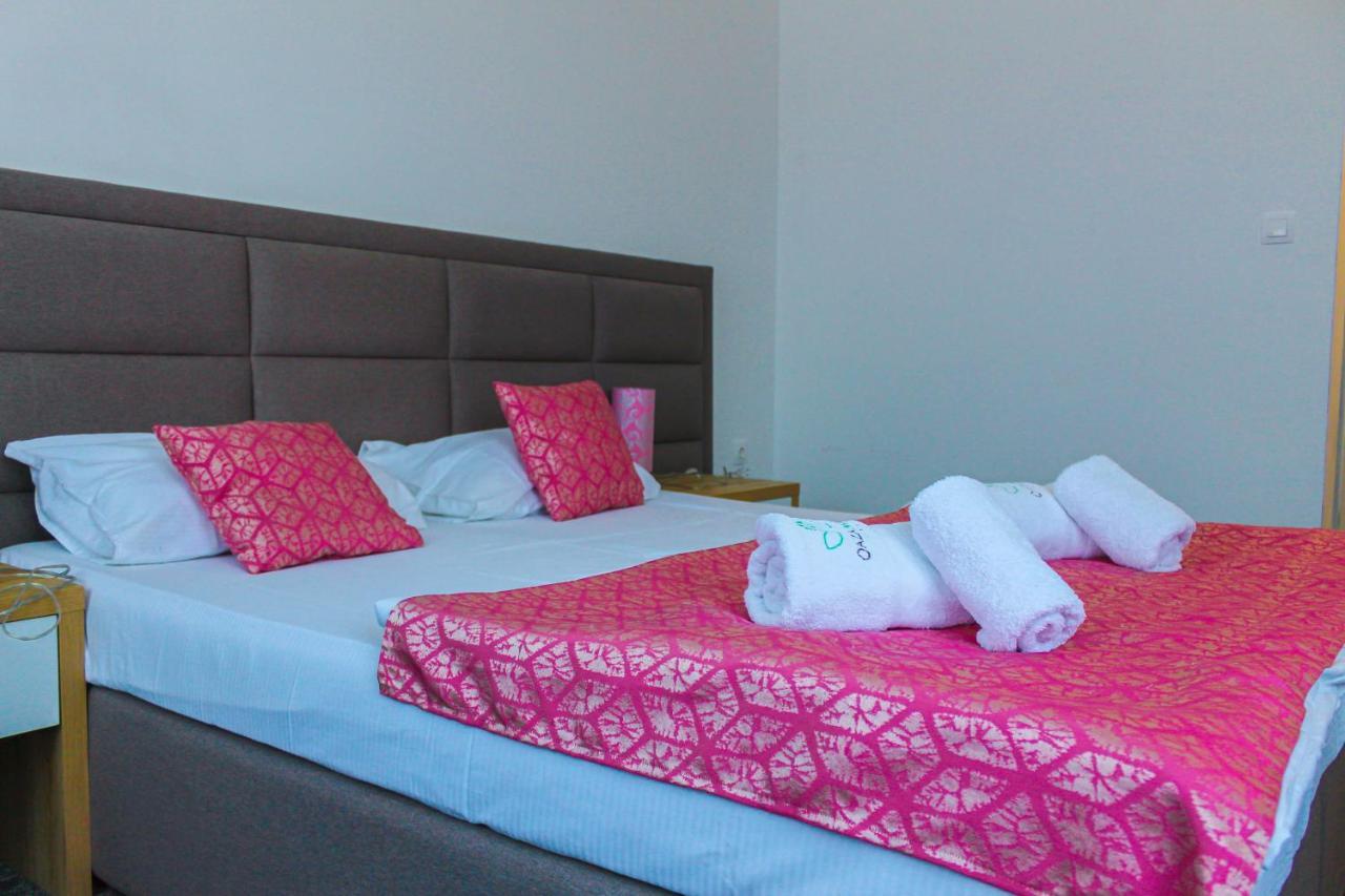 Oaza Mira Hotel & Resort-فندق ومنتجع واحة الهدوء Vlasic Dış mekan fotoğraf